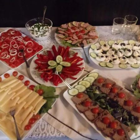 Ξενοδοχείο Orlik 2*