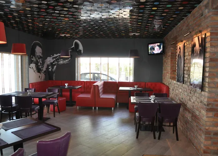 فندق Orlik Płońsk